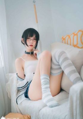 年轻的女老师2