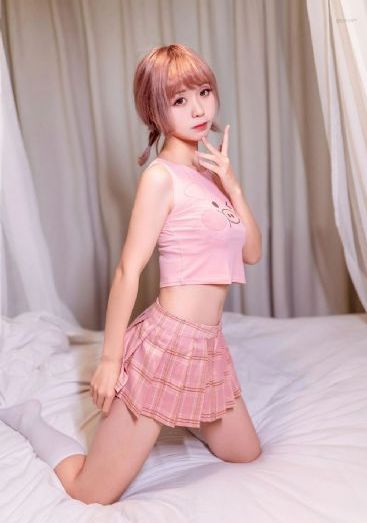 女特工