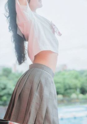 丝袜美腿一区二区三区动态图