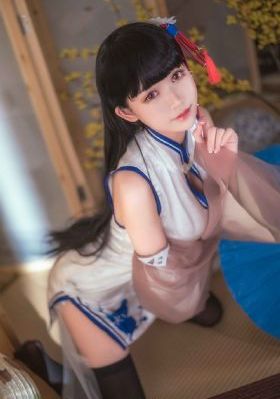 娇妻在卧室里被领导爽电影