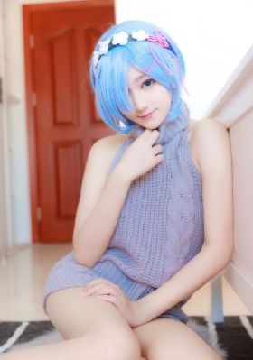 深蓝与月光