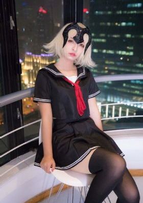 银线草